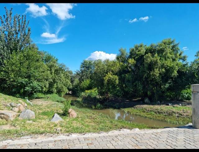 LAND FOR SALE IN NGWENYA RIVER ESTATE